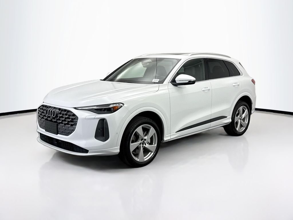 Thumbnail: 2025 Audi Q5 - 1