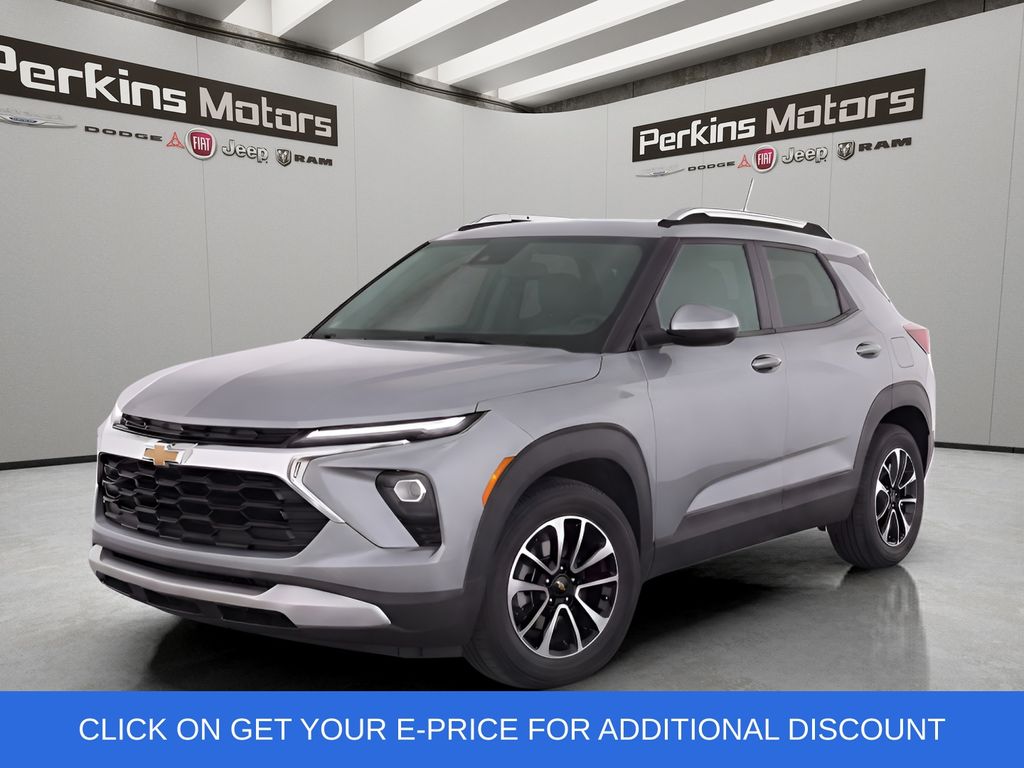Sterling Gray Metallic 2026 Chevrolet Trailblazer SUV / Crossover Four-Wheel Drive 9-Speed Automatic