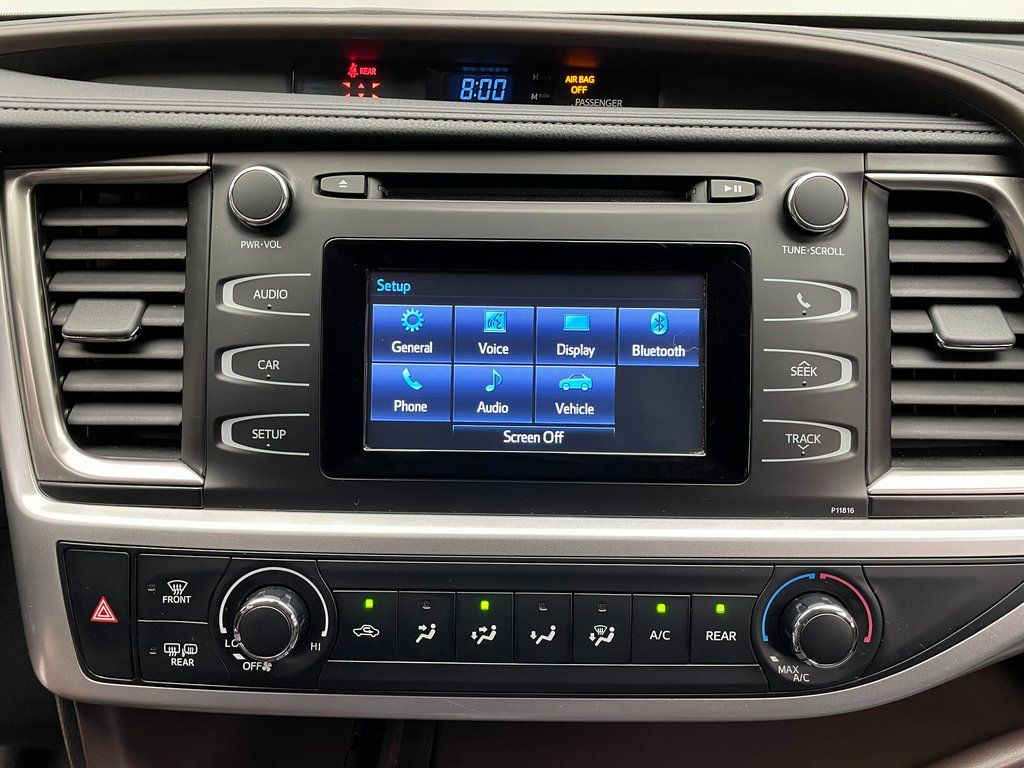 Thumbnail: 2019 Toyota Highlander - 24