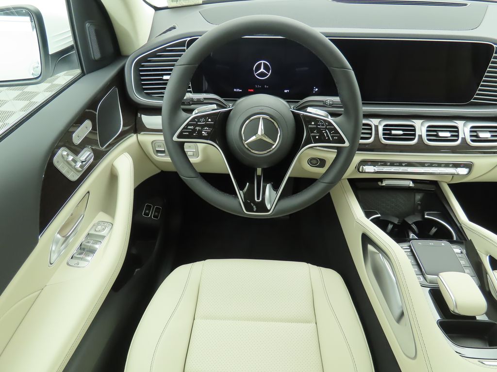 2025 Mercedes-Benz GLE 450 10