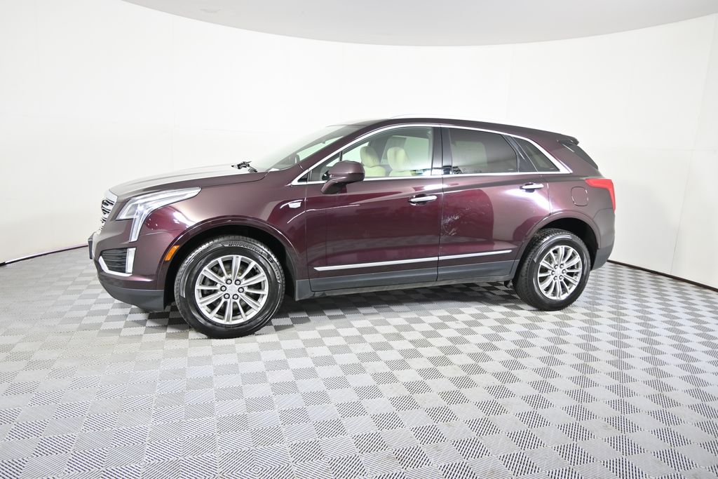 Used 2017 Cadillac XT5 Luxury with VIN 1GYKNDRS1HZ321651 for sale in Forest Lake, Minnesota
