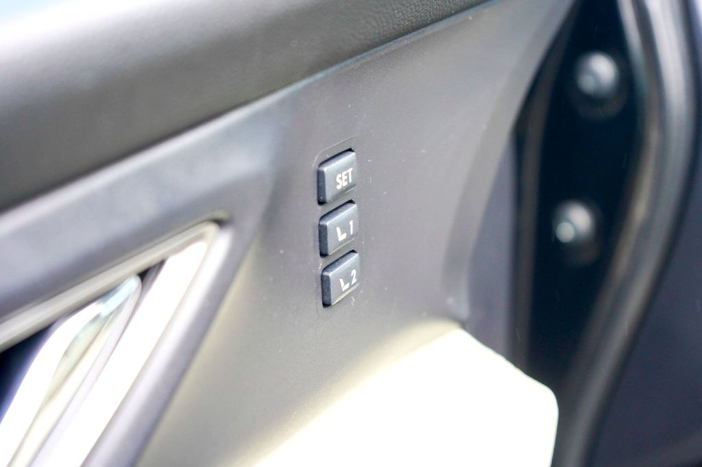 Used Car 2020 Subaru Ascent  Limited For Sale Under $25,000 In Taylor, Texas