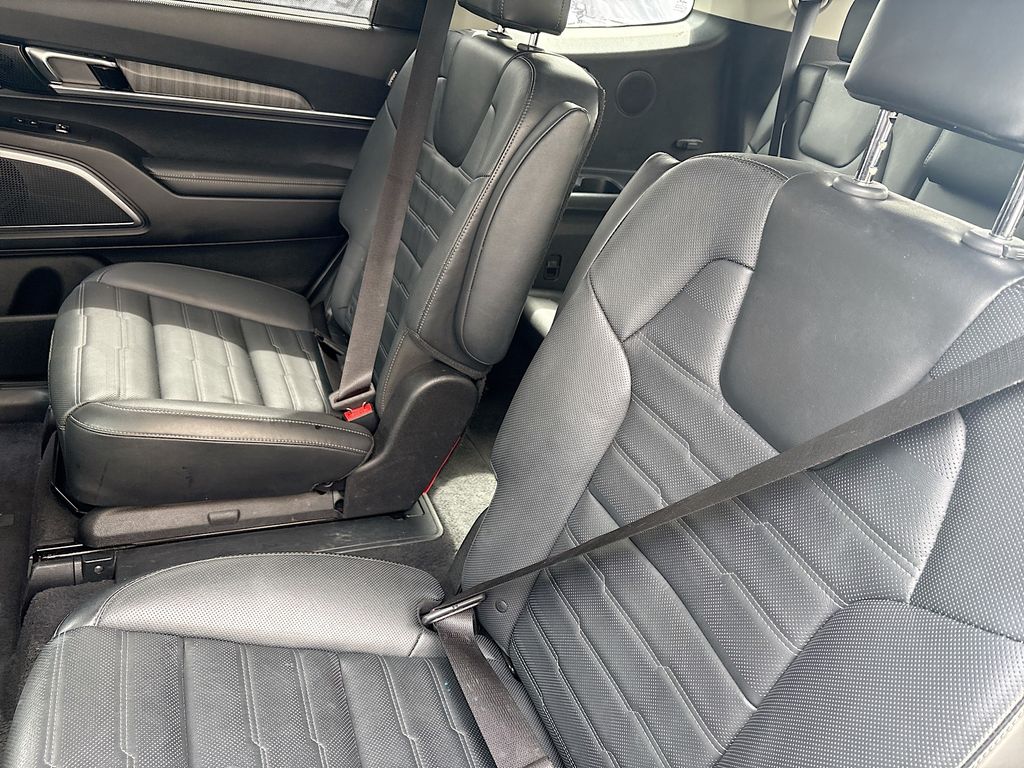 Used 2023 Black Kia SX-Prestige image 26