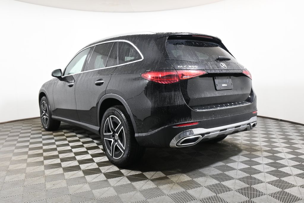 Thumbnail: 2026 Mercedes-Benz GLC - 5