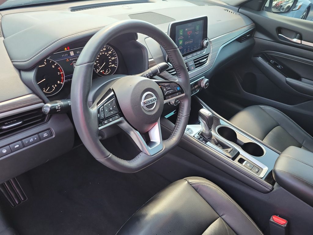 Used 2022 Nissan Altima Sedan