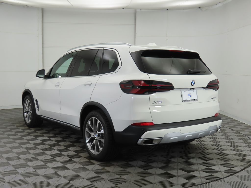 Thumbnail: 2026 BMW X5 - 7