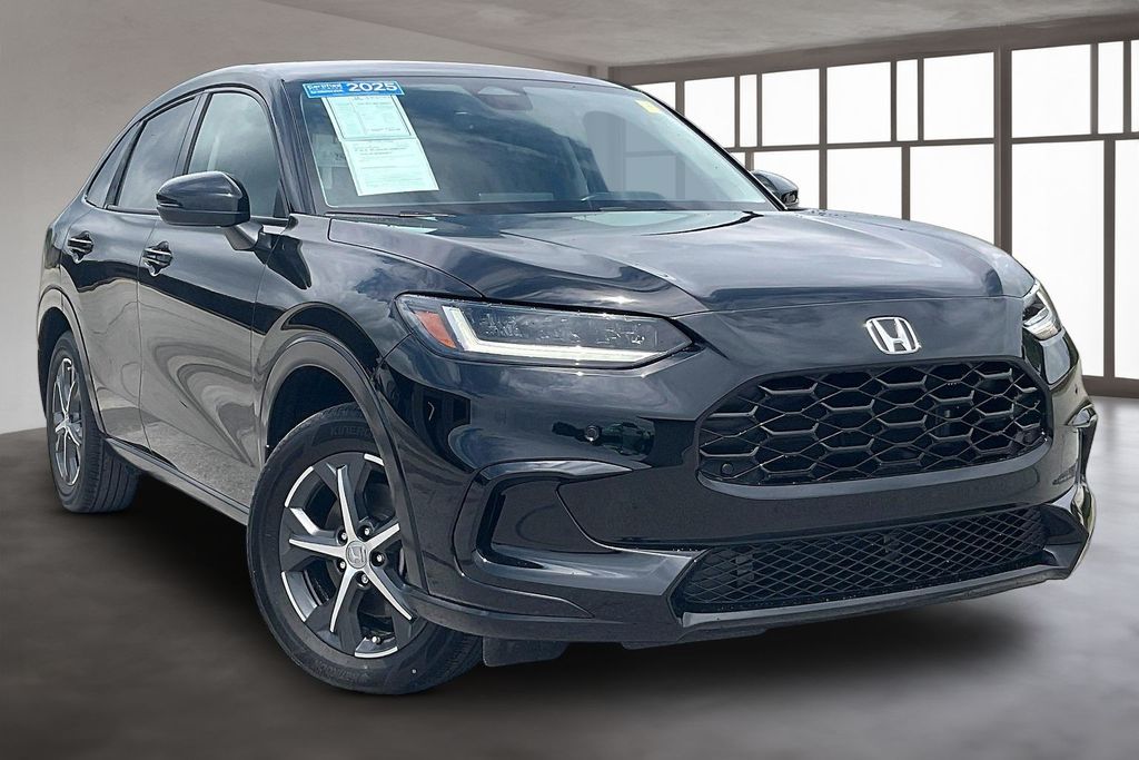 Used 2025 Honda HR-V SUV