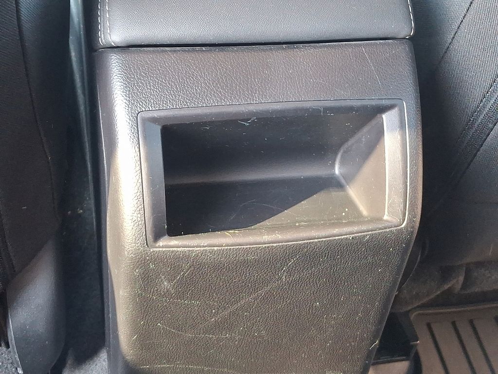 Thumbnail: 2017 Subaru Outback - 11