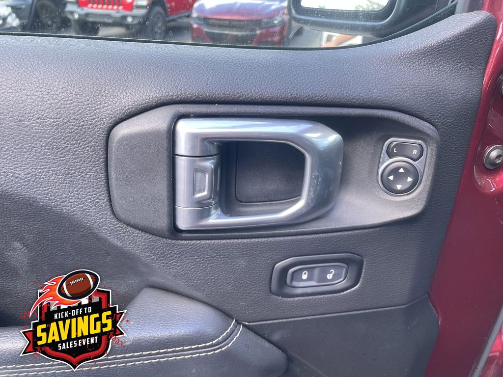 Used 2021 Jeep Wrangler SUV