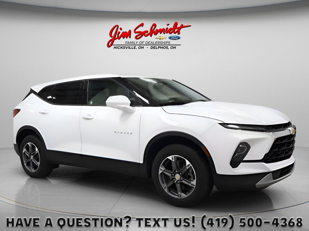 Summit White 2025 Chevrolet Blazer SUV / Crossover  9-Speed Automatic Overdrive