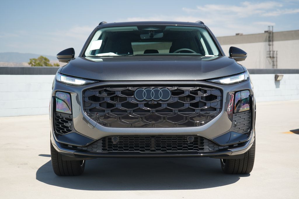 Thumbnail: 2026 Audi Q3 - 3
