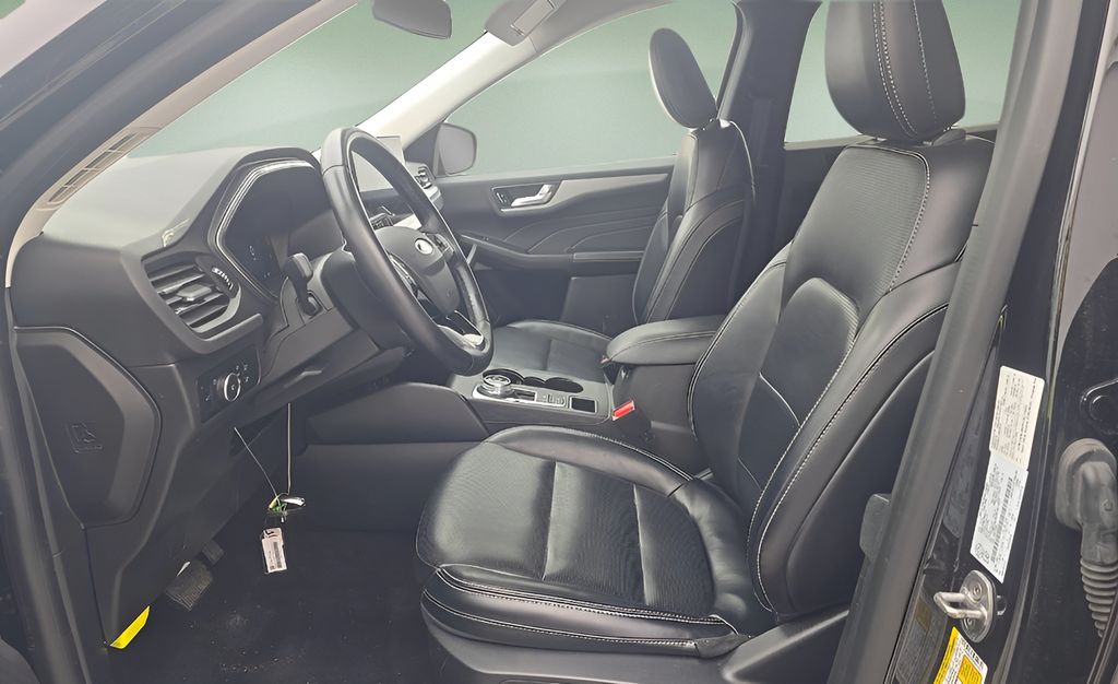Used 2024 Ford Escape SUV