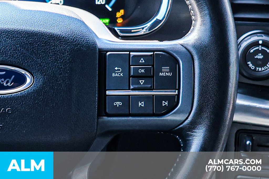 Used 2023 Black Ford Lariat image 33