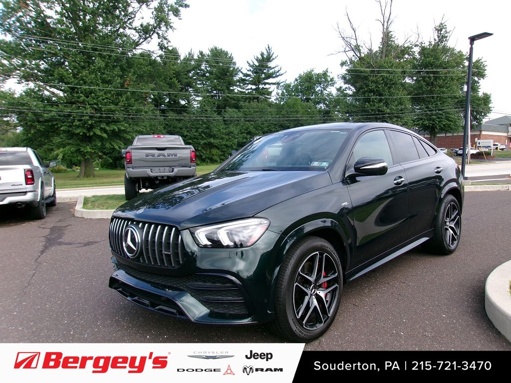 2022 Mercedes-Benz GLE Verde (Emerald Green Metallic) Coupé Tracción en las cuatro ruedas 9 velocidades Automática