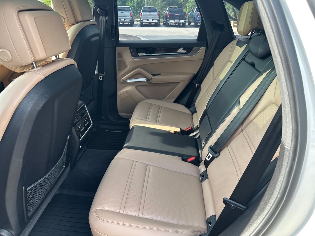 Used Car 2024 Porsche Cayenne  Base For Sale Under $80,000 In Austin, Texas