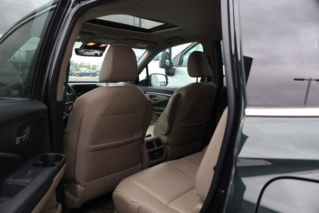 2020 Honda Pilot EX-L 32