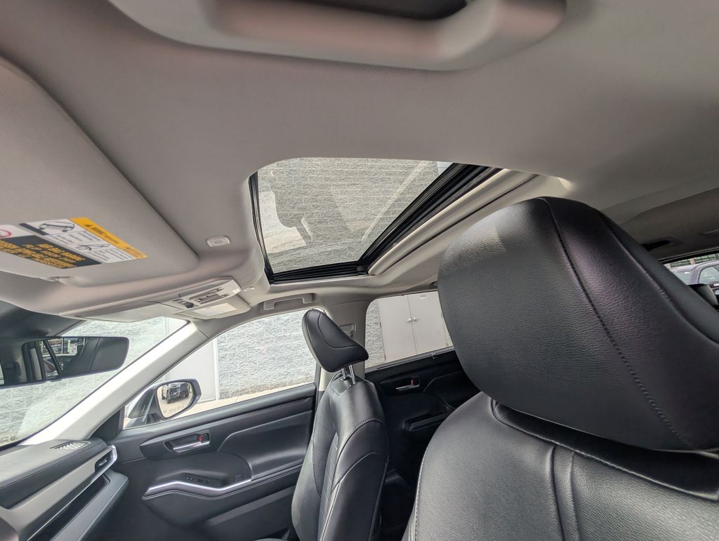 Used 2025 Silver Toyota XLE image 14