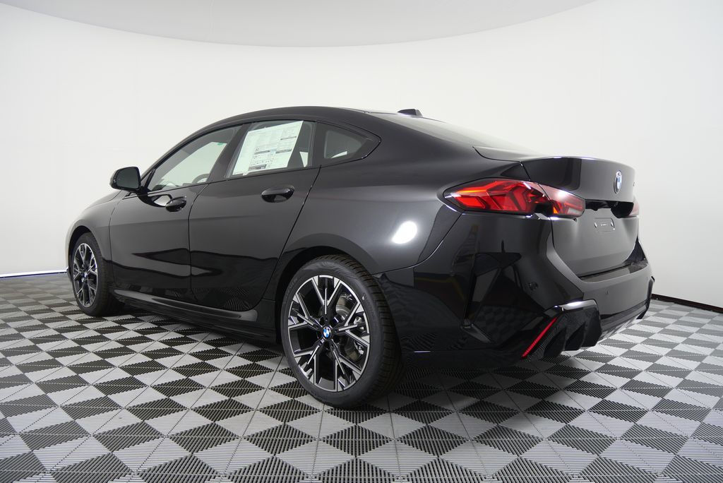 Thumbnail: 2026 BMW 2 Series - 5