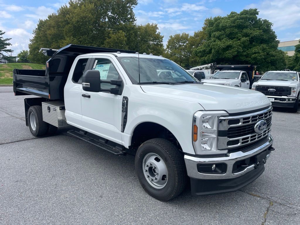 2026 Ford F-350 Chassis XL
