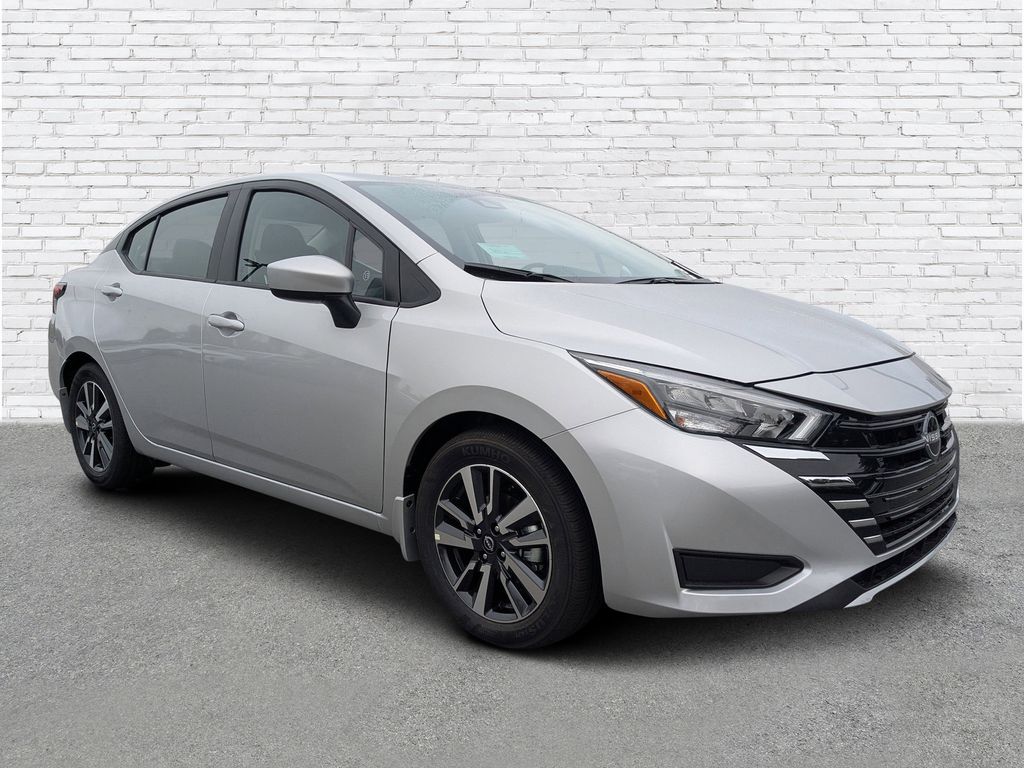New 2025 Nissan Versa Sedan