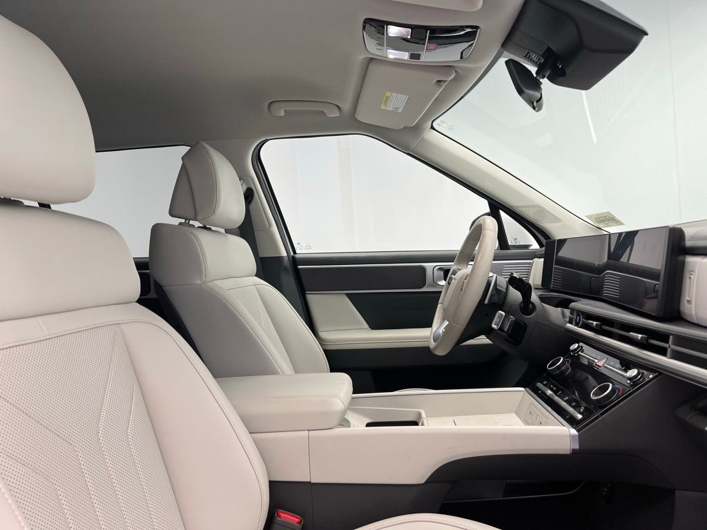 Thumbnail: 2024 Hyundai Santa Fe - 7