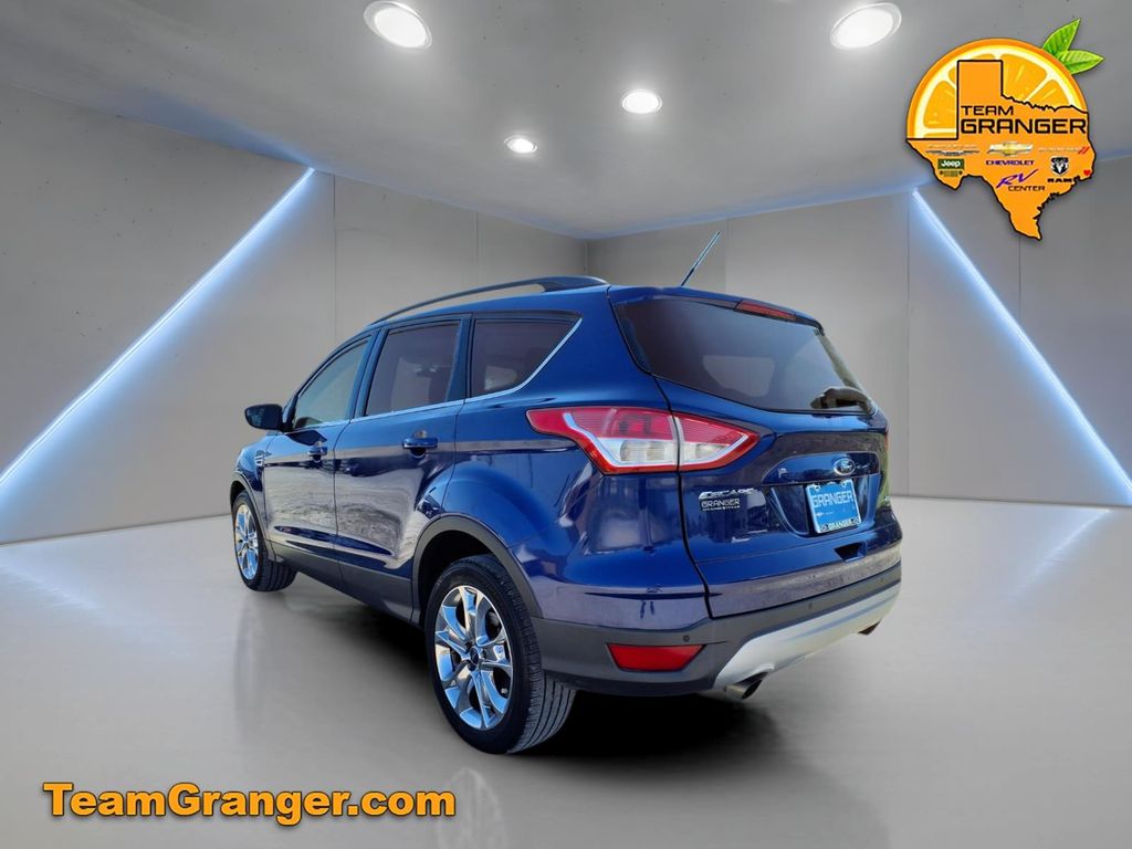 Used 2016 Ford Escape SE with VIN 1FMCU9GX1GUB79995 for sale in Orange, TX