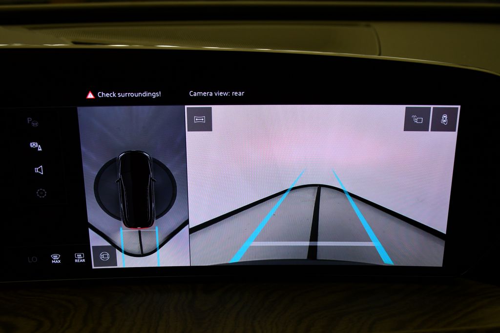 Thumbnail: 2025 Audi Q5 - 25