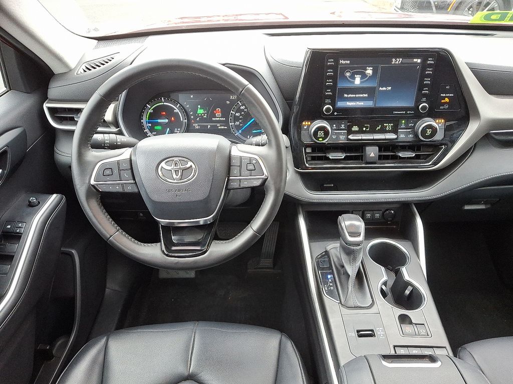 Thumbnail: 2021 Toyota Highlander - 12