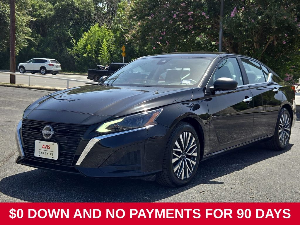 Super Black Clearcoat 2025 Nissan Altima Sedan Front-Wheel Drive Continuously Variable Transmission