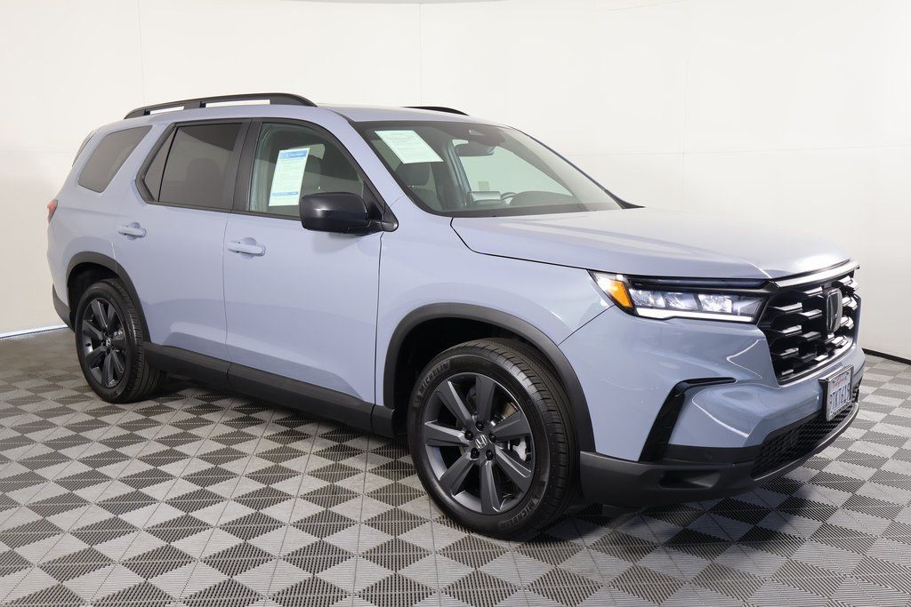 Thumbnail: 2025 Honda Pilot - 3