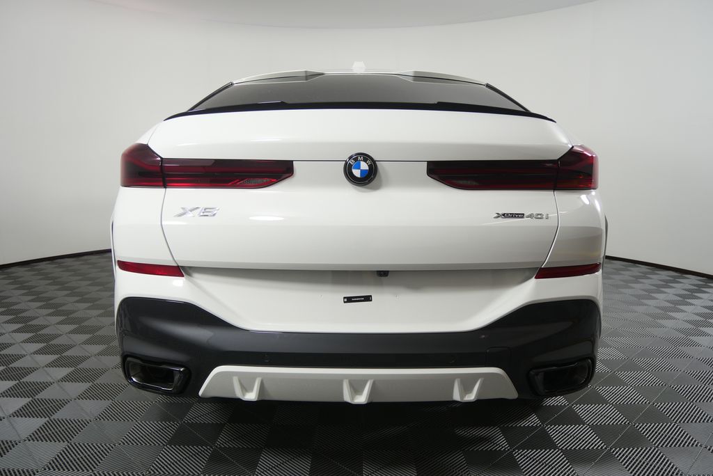 Thumbnail: 2027 BMW X6 - 4