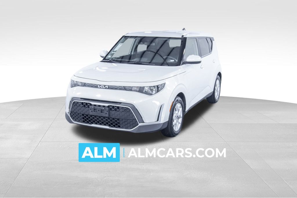 2023 Kia Soul LX