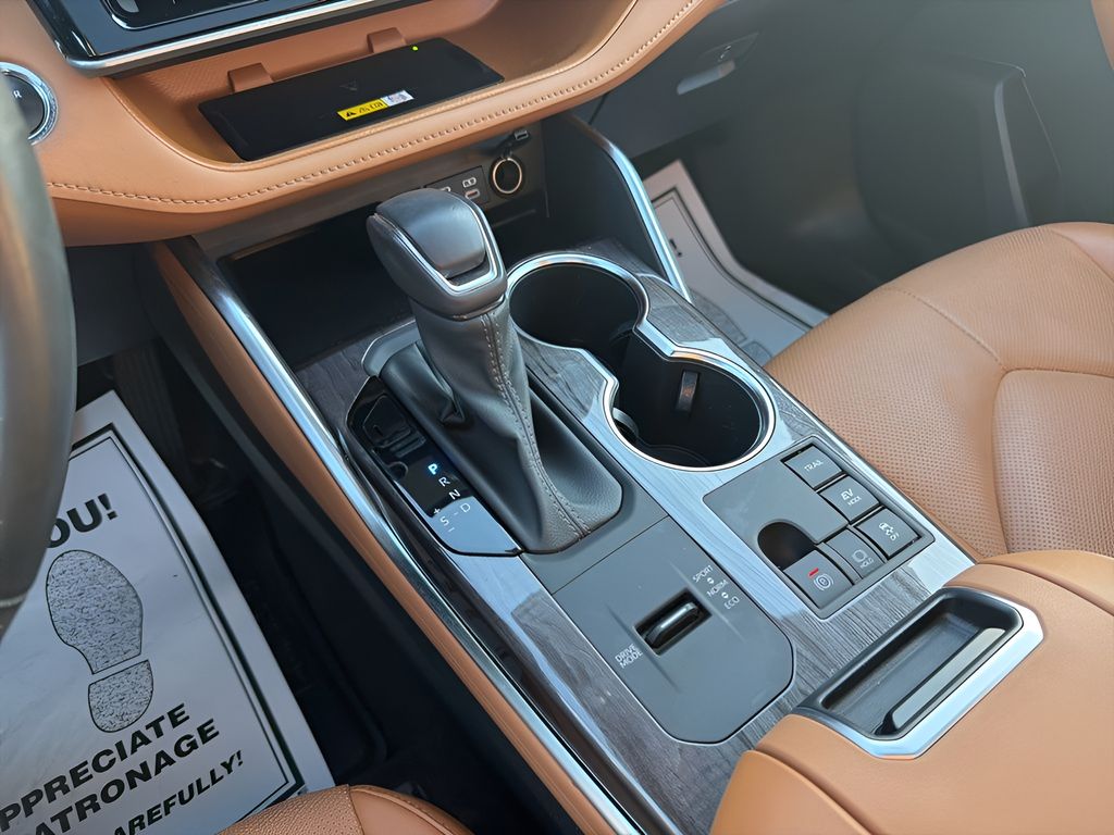 2023 Toyota Highlander Hybrid