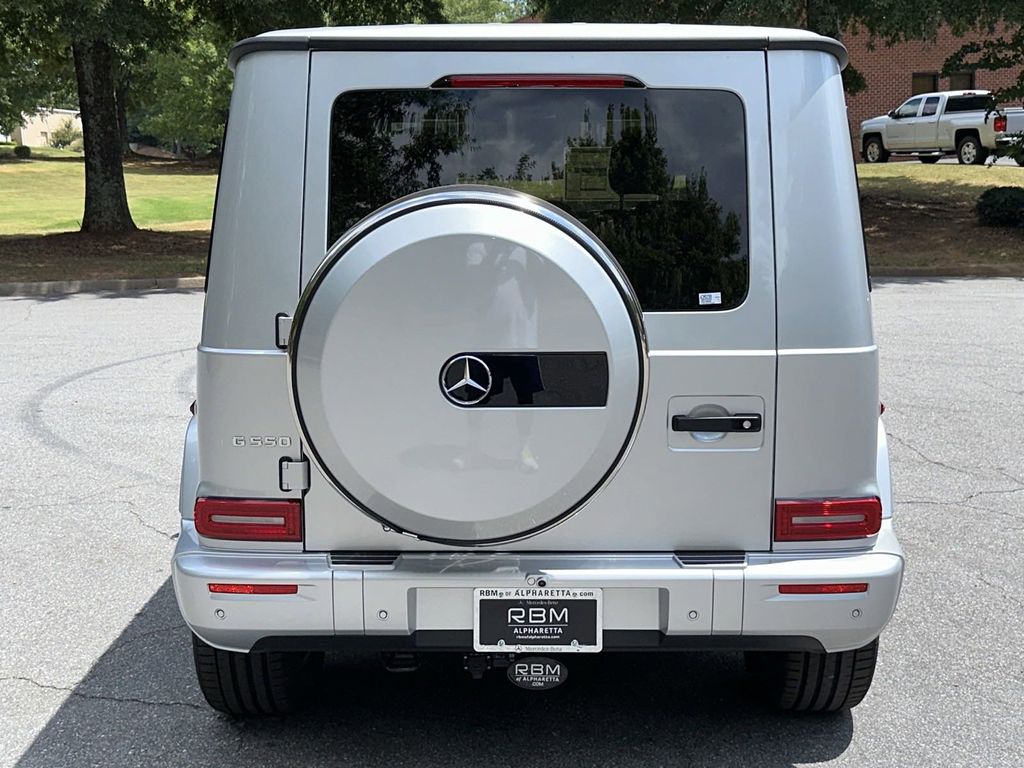 2025 Mercedes-Benz G-Class G 550 7