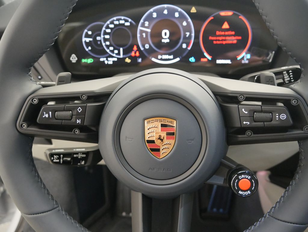 Thumbnail: 2026 Porsche 911 - 21