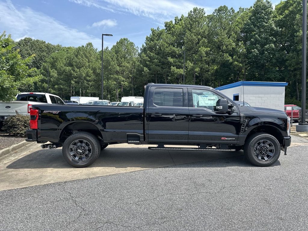 2024 Ford F-250SD Lariat 8