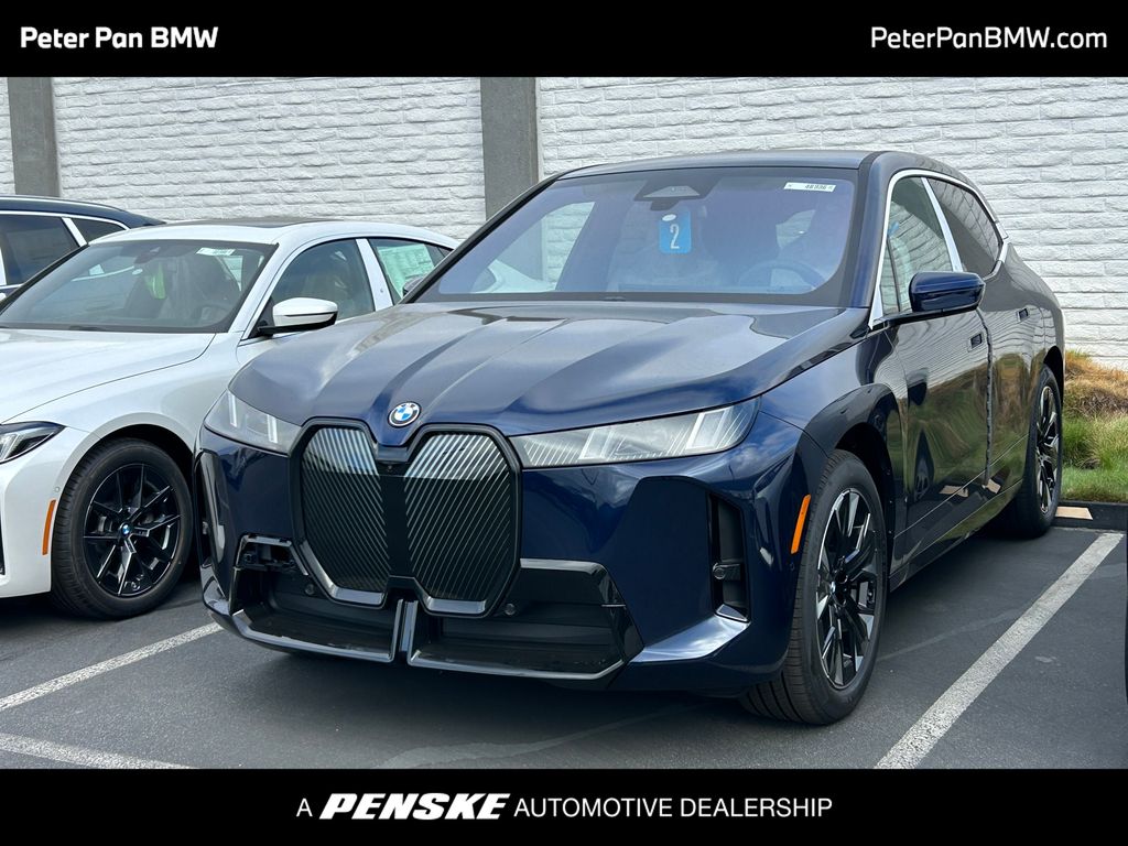 Thumbnail: 2026 BMW iX - 1