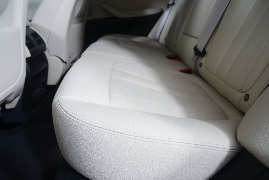 Thumbnail: 2016 BMW X5 - 16
