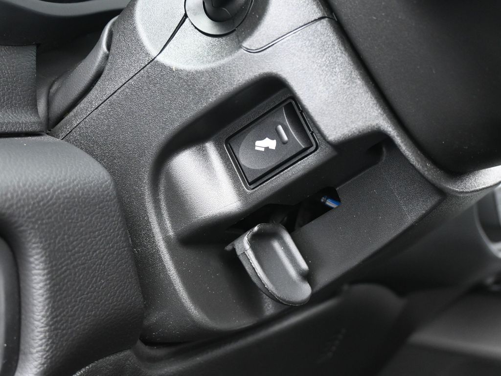 New 2026 Diamond Black Crystal Pearlcoat Ram Laramie image 14