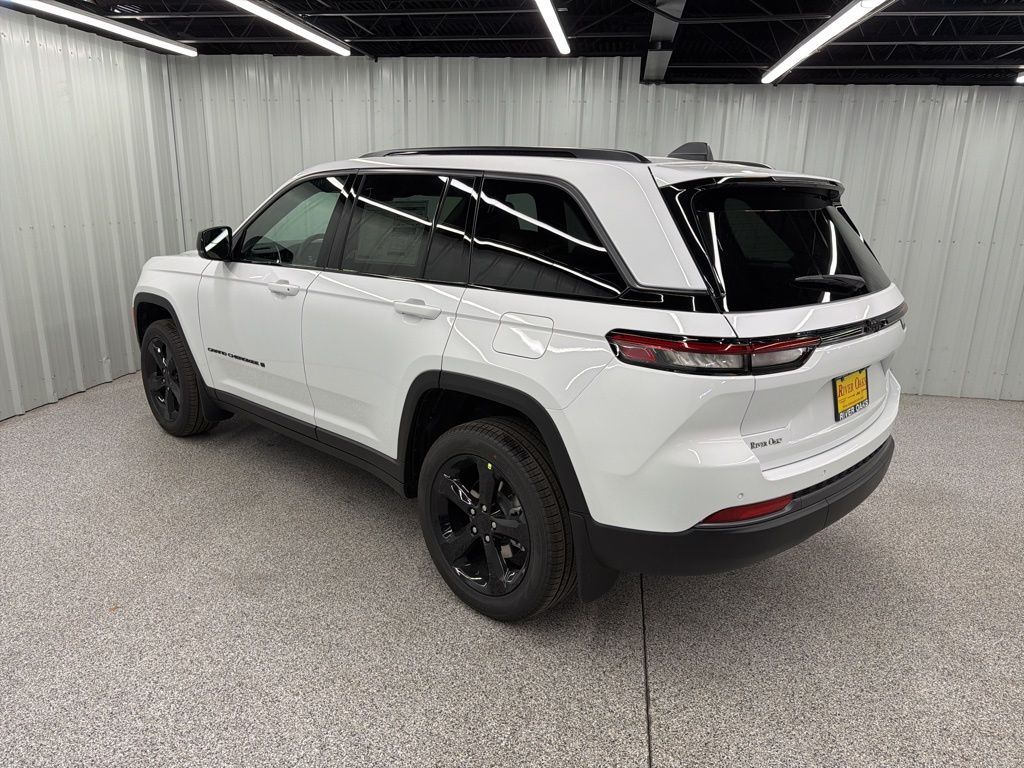 2026 Jeep Grand Cherokee Limited - 3