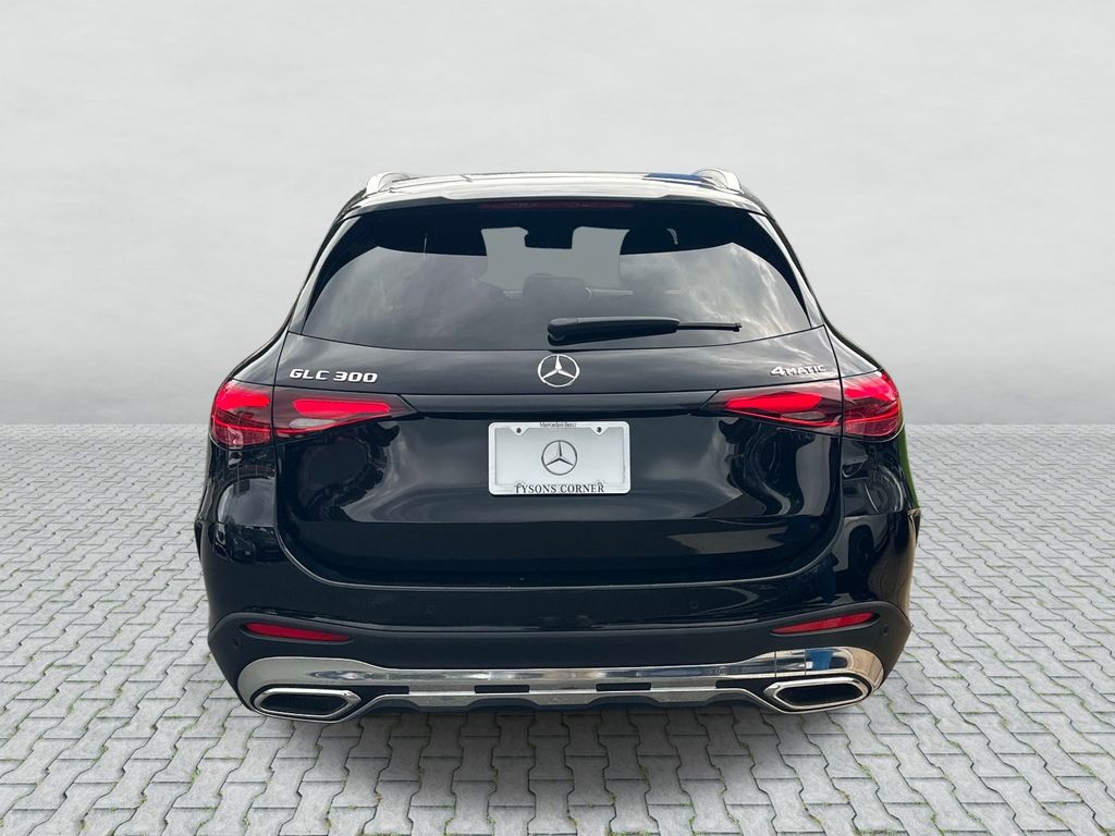 Thumbnail: 2026 Mercedes-Benz GLC - 6