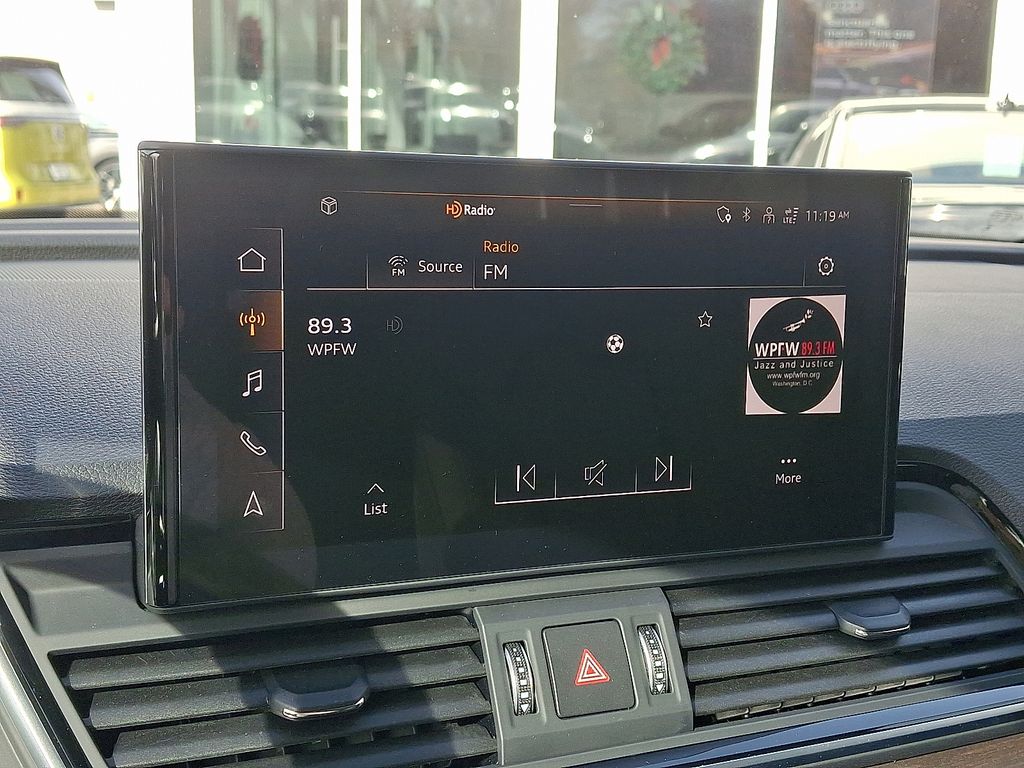 Thumbnail: 2025 Audi Q5 - 17