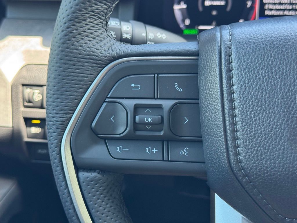 2025 Toyota Tacoma Trailhunter Double Cab photo 21