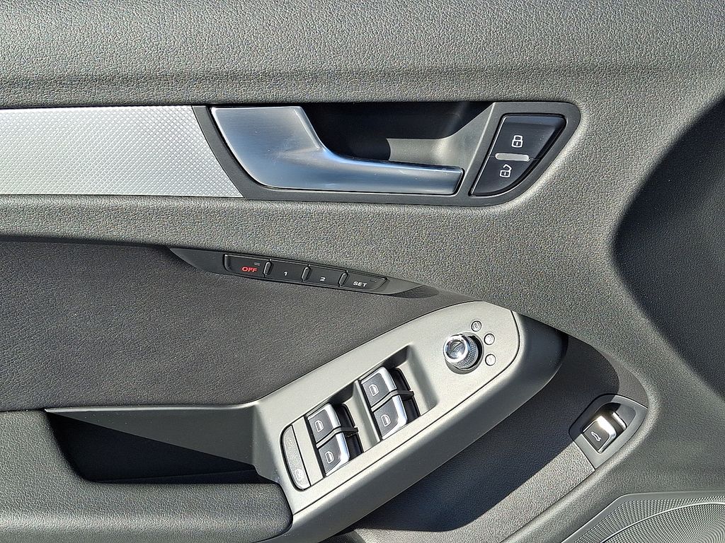 Thumbnail: 2014 Audi A4 - 12