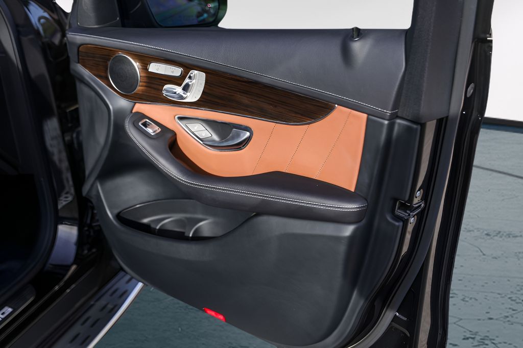 Used Car 2022 Mercedes-benz Glc  Glc 43 Amg® For Sale Under $50,000 In Austin, Texas