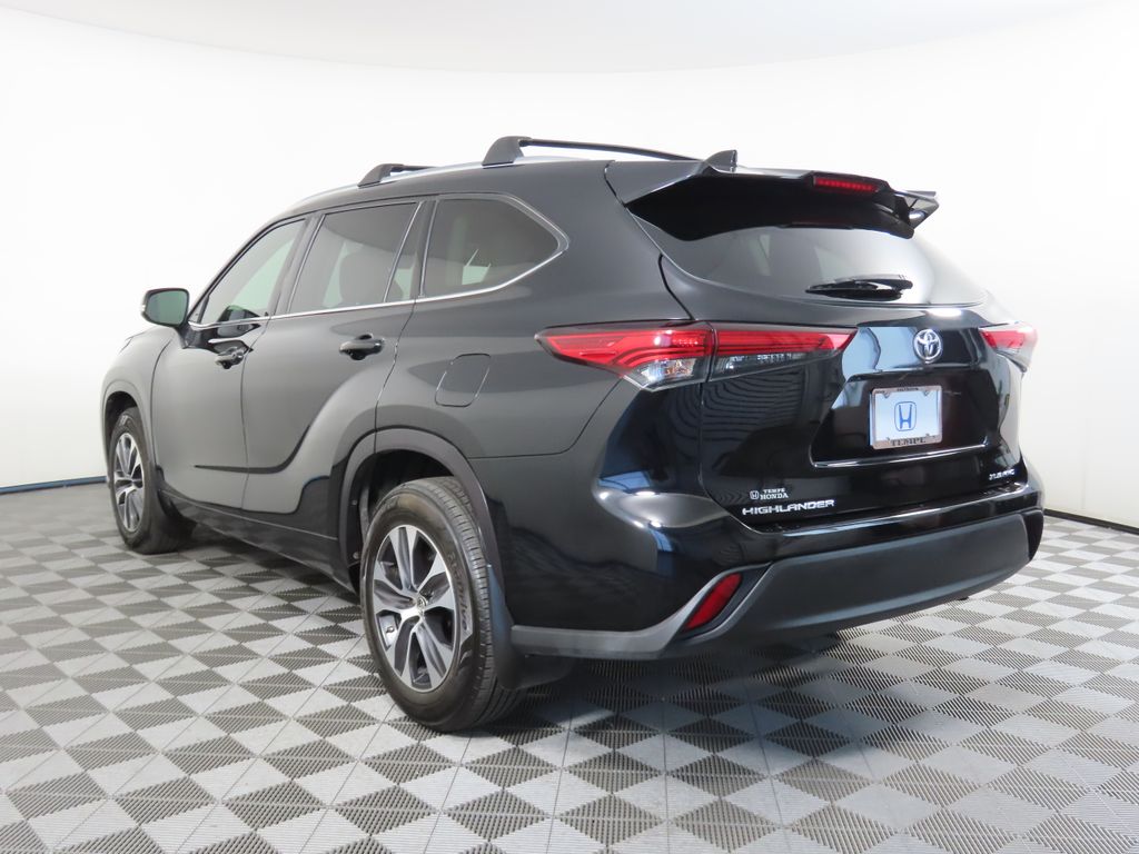 2020 Toyota Highlander XLE 7