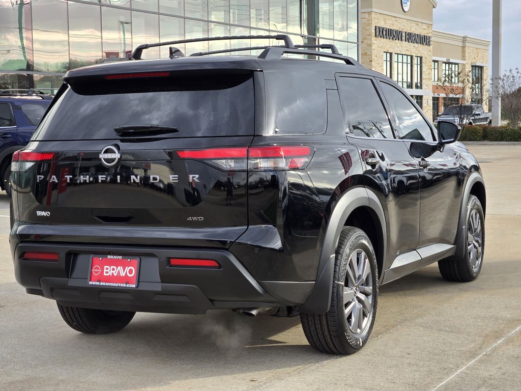 2026 Nissan Pathfinder SV - 2