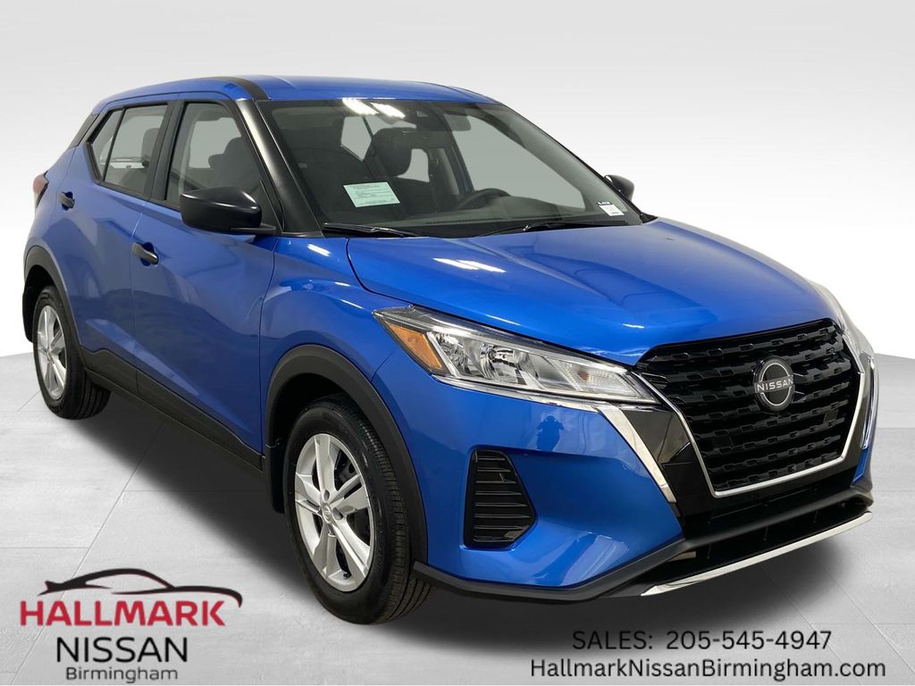 2025 Nissan Kicks Play S