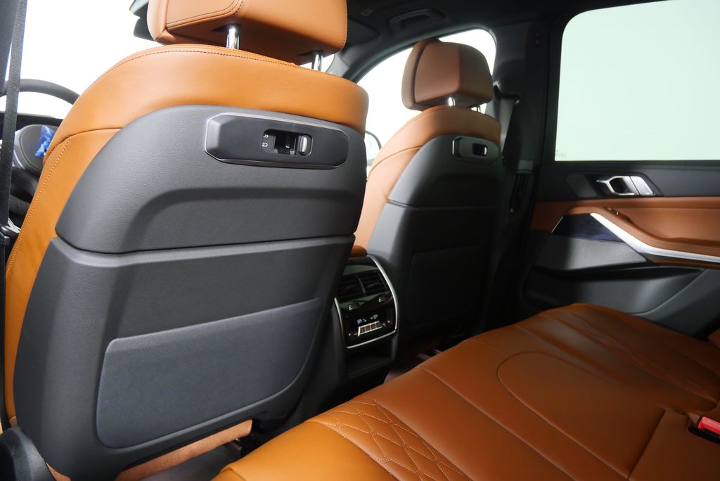 2026 BMW X5 xDrive40i 16