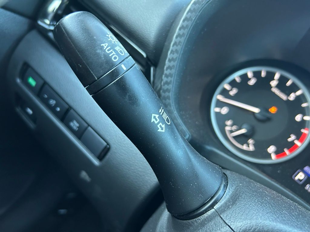 Thumbnail: 2020 Nissan Sentra - 26